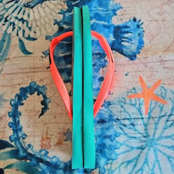 Havaianas Disney Ariel Flip Flops Size 7/8 - Picture 6 of 16